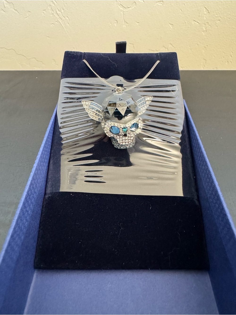 NIB Swarovski Passenger Montana Skull Pendant Necklace